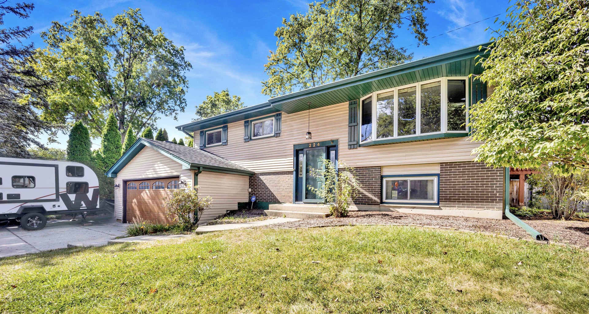 2S224 Valley Road Lombard IL 60148