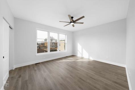 4241 West Walton Street Chicago IL 60651