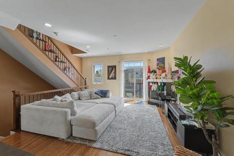 922 Warren Avenue Downers Grove IL 60515