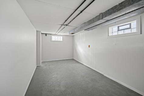 10214 South La Salle Street Chicago IL 60628