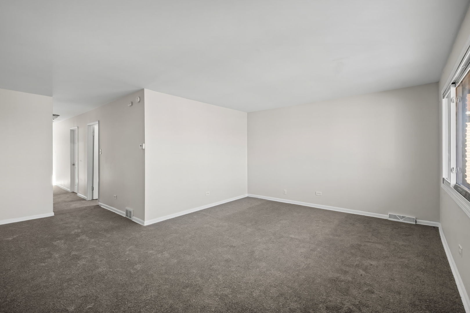 10214 South La Salle Street Chicago IL 60628