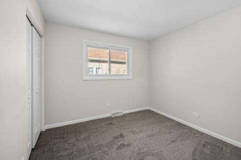 10214 South La Salle Street Chicago IL 60628