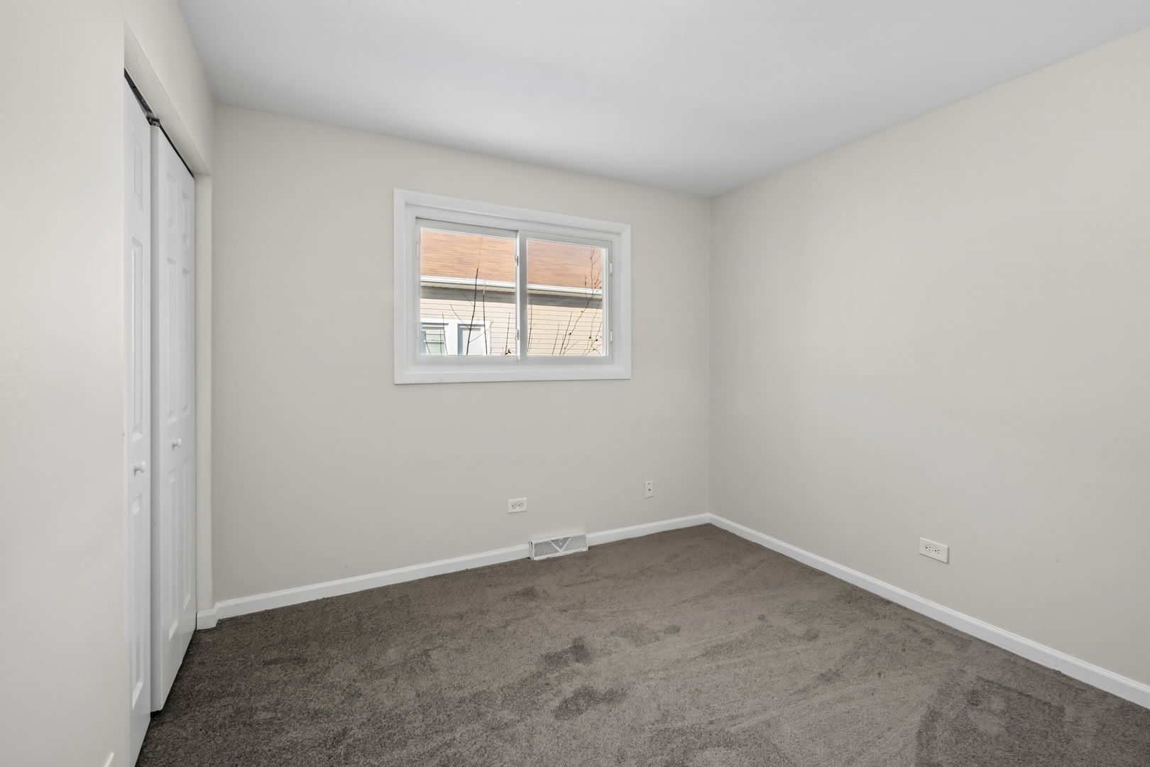 10214 South La Salle Street Chicago IL 60628
