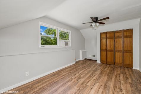 306 East Diggins Street Harvard IL 60033