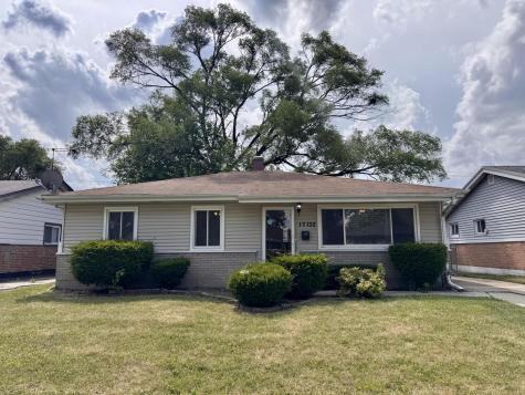 17132 Walter Street Lansing IL 60438