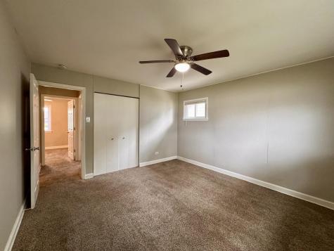 17132 Walter Street Lansing IL 60438