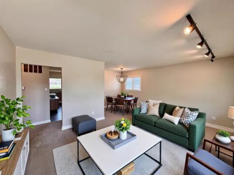 17132 Walter Street Lansing IL 60438