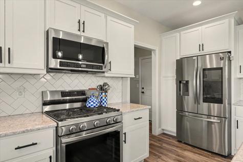1706 Littlefield Lane Mahomet IL 61853