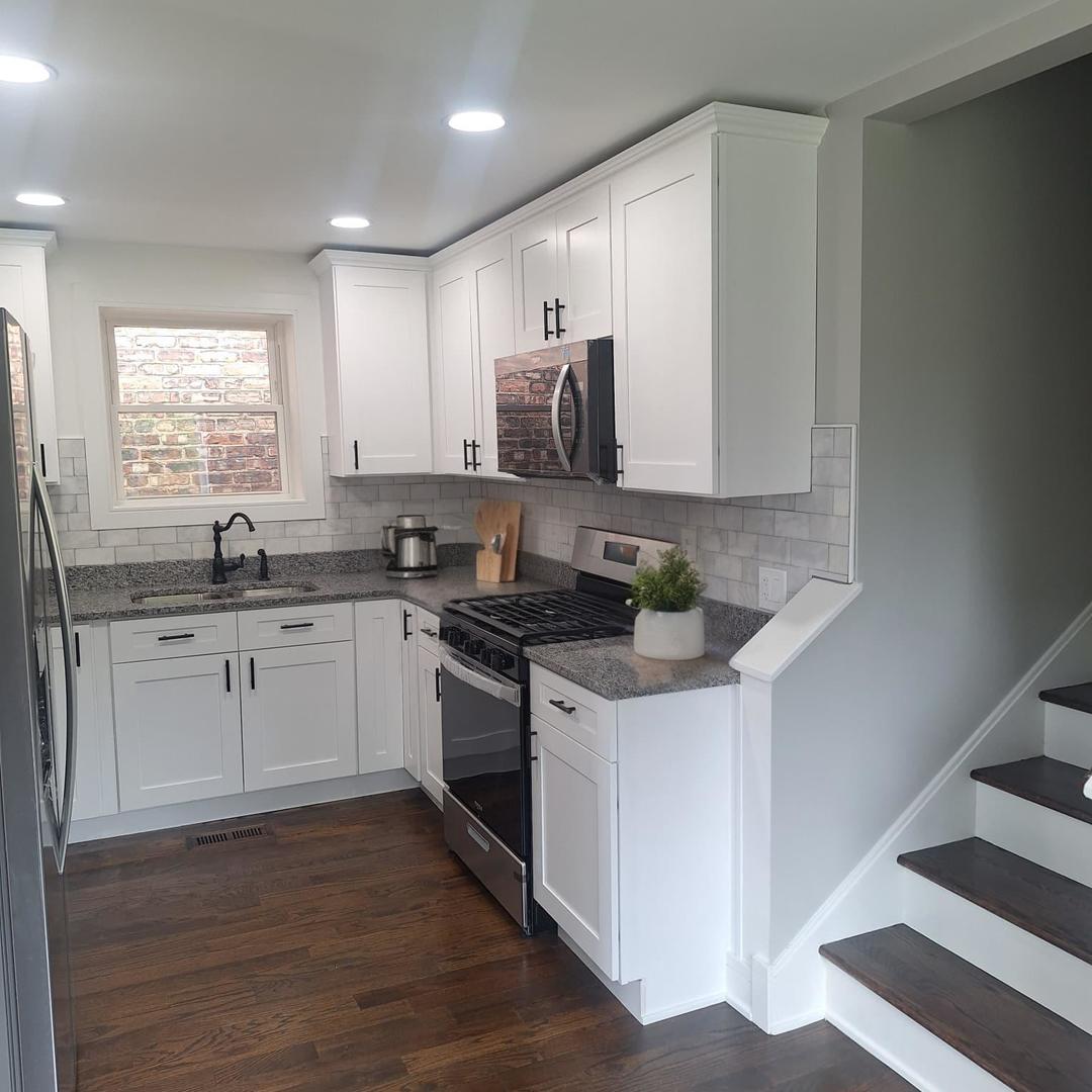 6946 South Loomis Boulevard Chicago IL 60636