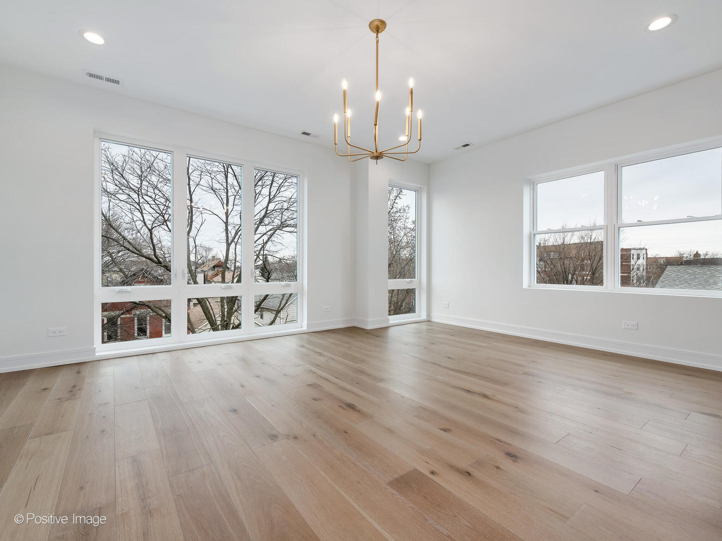 2019 South Throop Street Chicago IL 60608