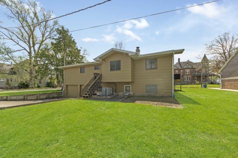 312 East 5th Street Minonk IL 61760