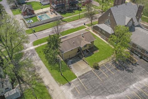 312 East 5th Street Minonk IL 61760