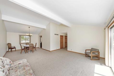 312 East 5th Street Minonk IL 61760