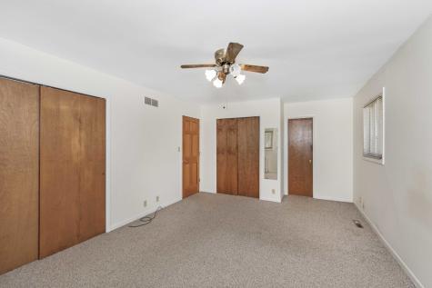 312 East 5th Street Minonk IL 61760