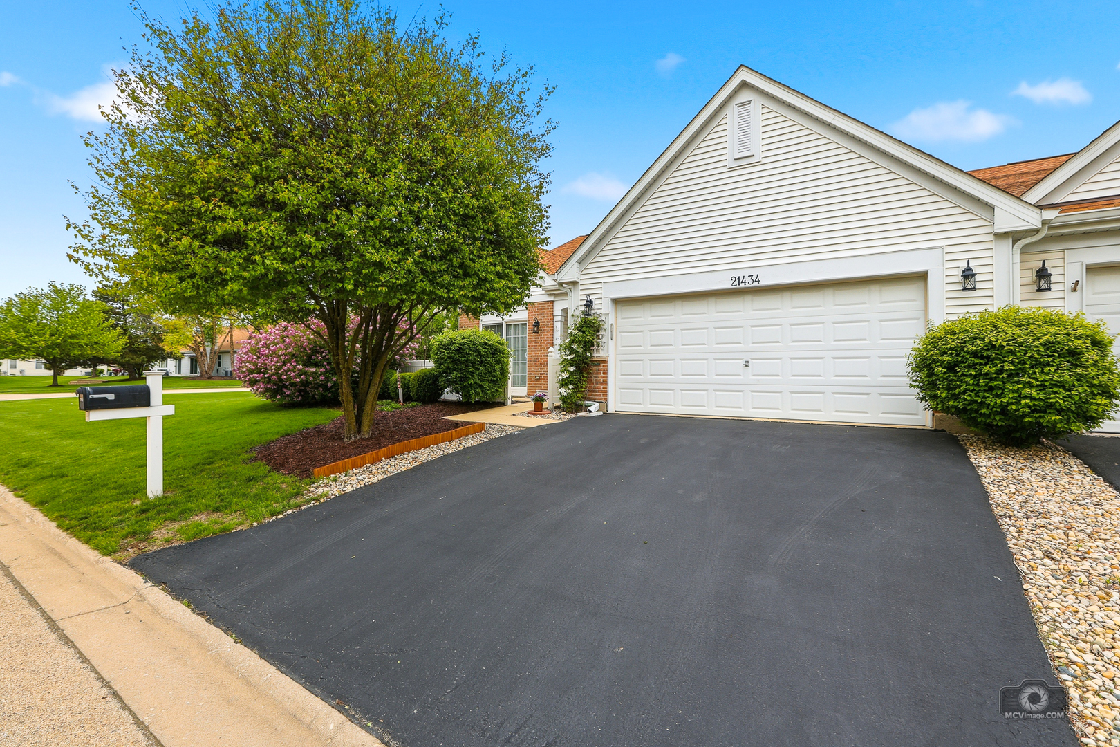 21434 West Juniper Lane Plainfield IL 60544
