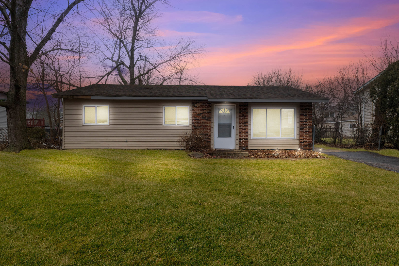 219 Monterey Drive Bolingbrook IL 60440