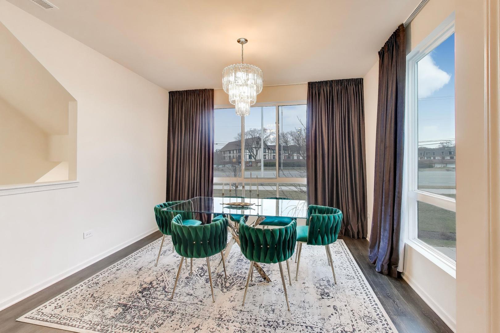 1296 Quadrant Lane Schaumburg IL 60173
