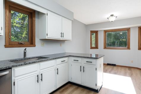 984 Rockhampton Drive Rockford IL 61102