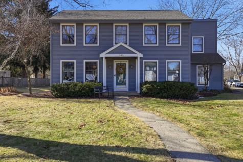 545 Blackhawk Drive Batavia IL 60510