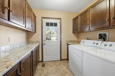 545 Blackhawk Drive Batavia IL 60510