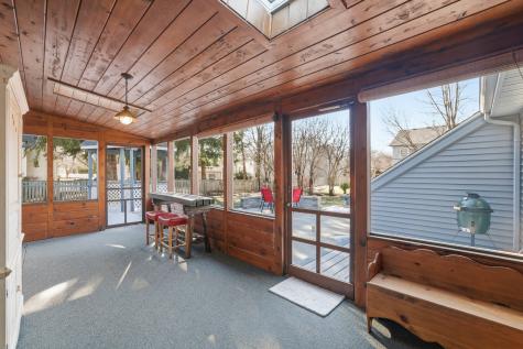 545 Blackhawk Drive Batavia IL 60510