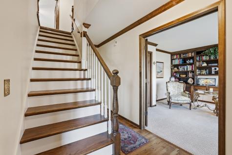 545 Blackhawk Drive Batavia IL 60510