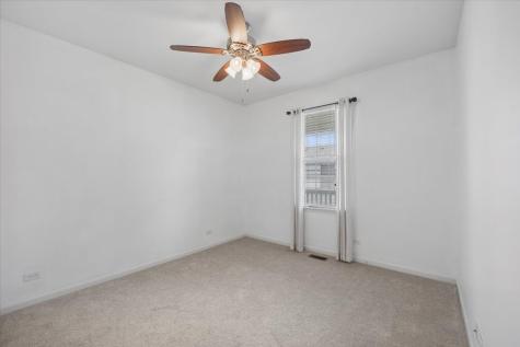 1769 Hannah Lane Hampshire IL 60140