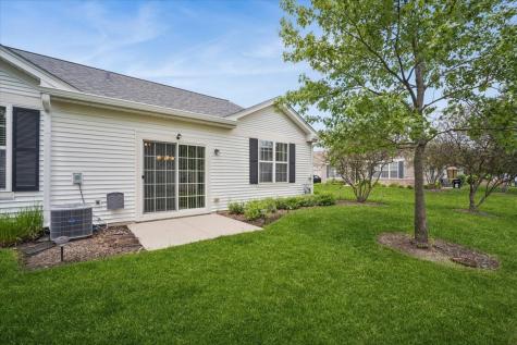 1769 Hannah Lane Hampshire IL 60140