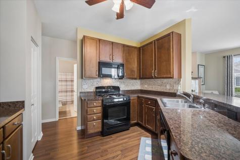 1769 Hannah Lane Hampshire IL 60140