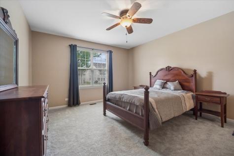 1769 Hannah Lane Hampshire IL 60140