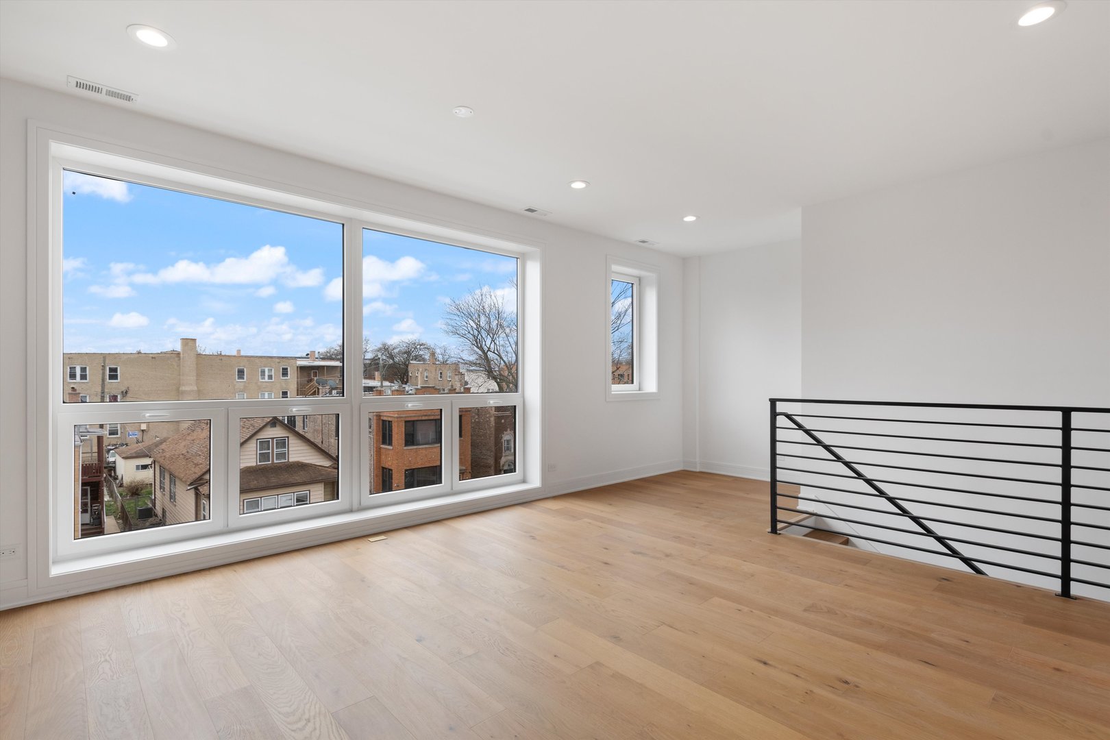 6414 North Francisco Avenue Chicago IL 60645
