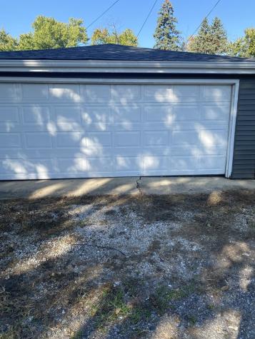 14443 Des Plains Street Harvey IL 60426