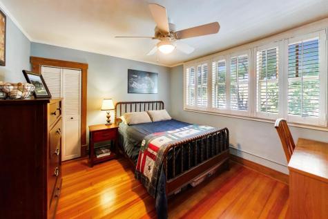 203 North Haddow Avenue Arlington Heights IL 60004