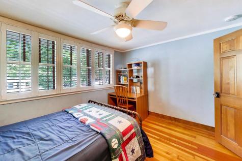 203 North Haddow Avenue Arlington Heights IL 60004