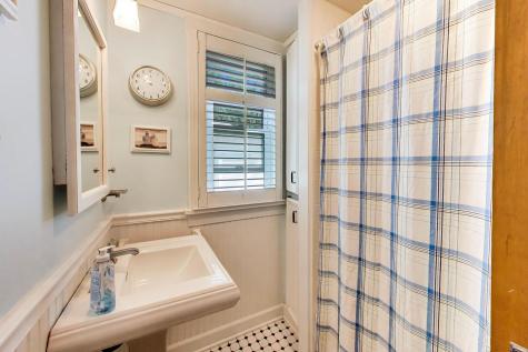 203 North Haddow Avenue Arlington Heights IL 60004