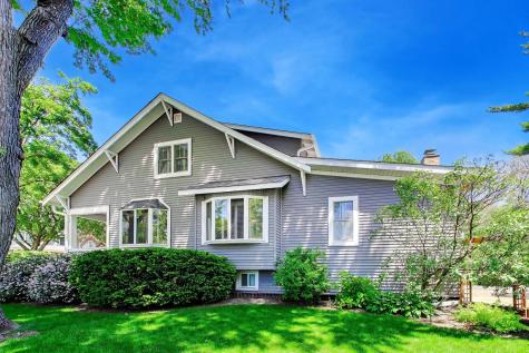 203 North Haddow Avenue Arlington Heights IL 60004