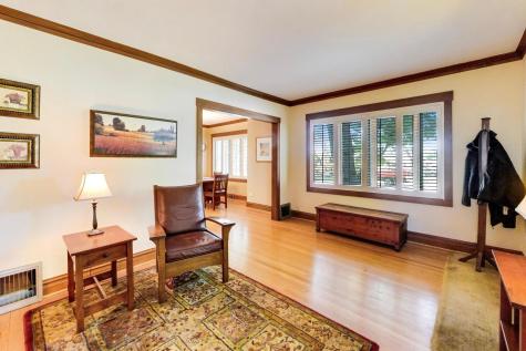 203 North Haddow Avenue Arlington Heights IL 60004