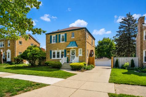 2315 Downing Avenue Westchester IL 60154