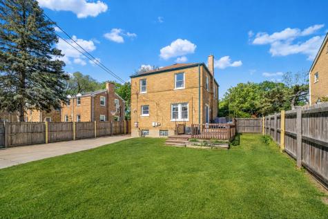 2315 Downing Avenue Westchester IL 60154