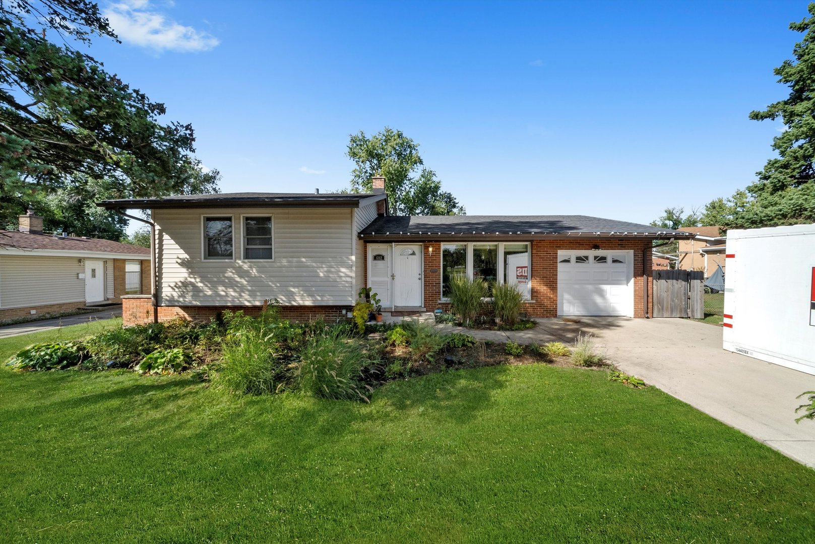 602 Arthur Drive Lombard IL 60148