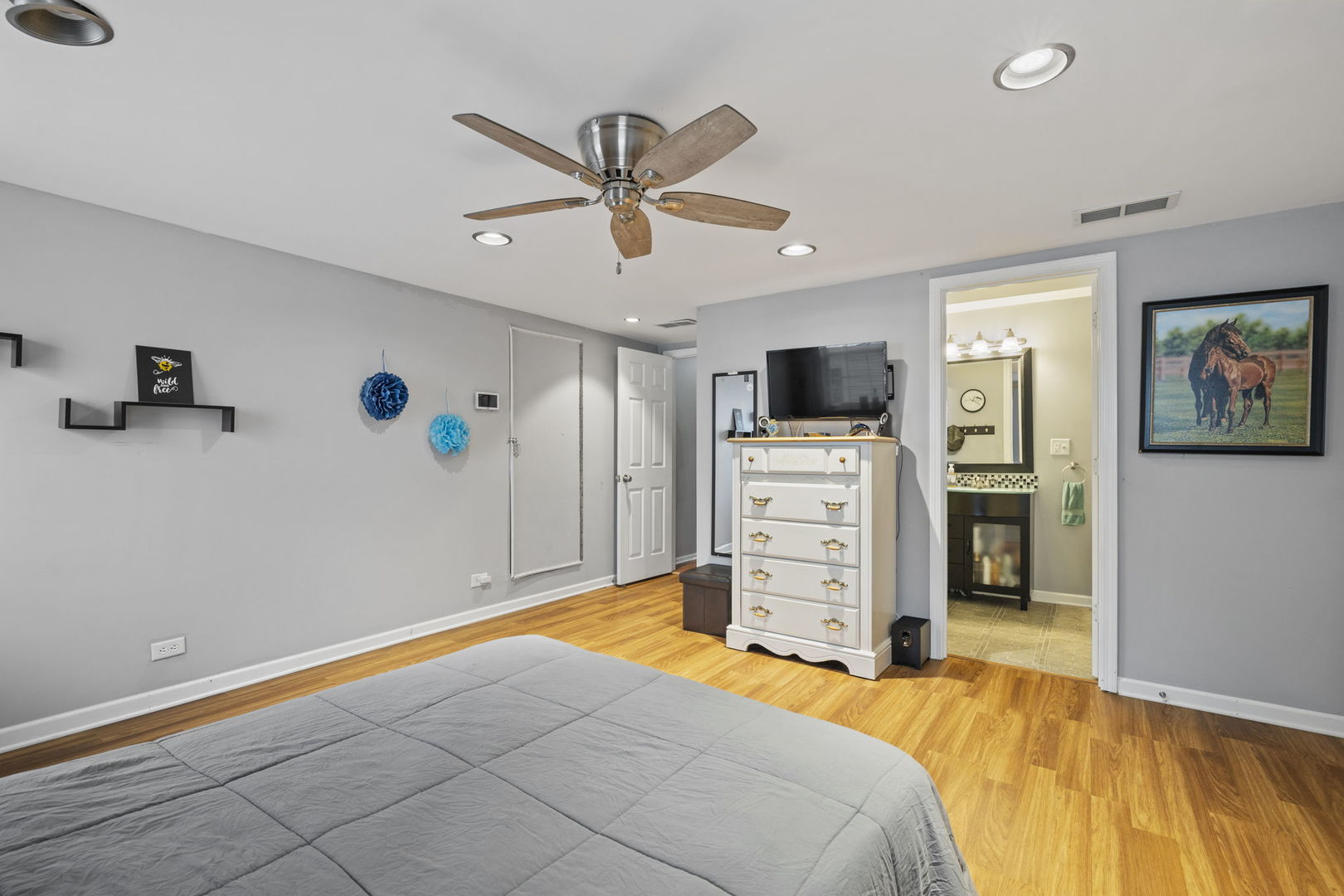 308 Foxworth Court Aurora IL 60502