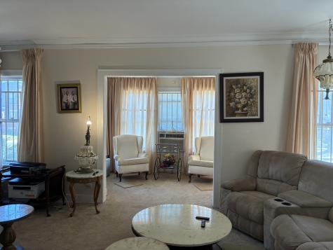 7340 South Crandon Avenue Chicago IL 60649