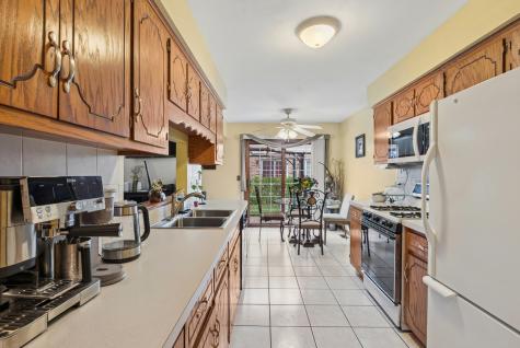 4326 West Emerald Way Street Alsip IL 60803