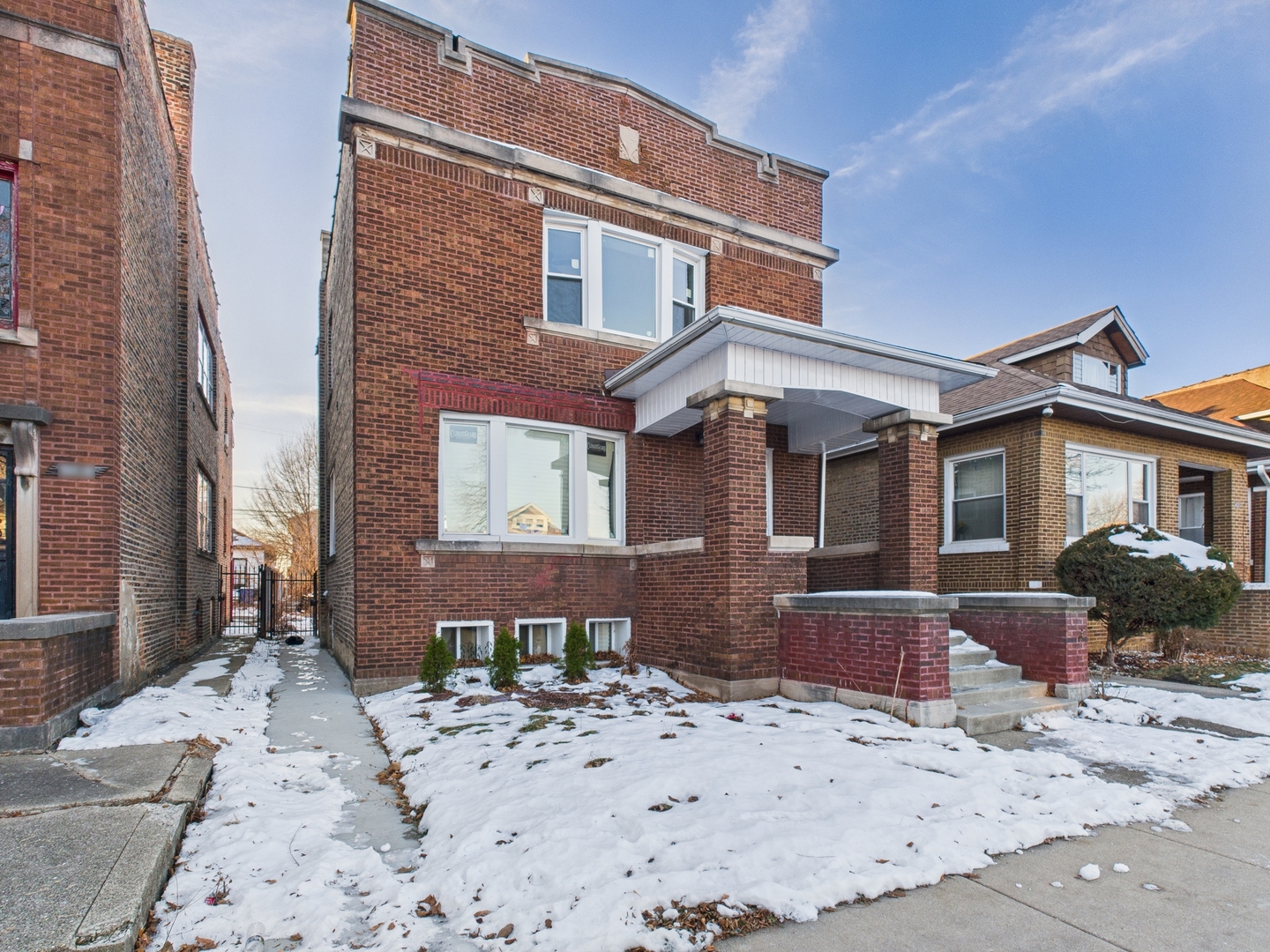 8024 South Loomis Boulevard Chicago IL 60620