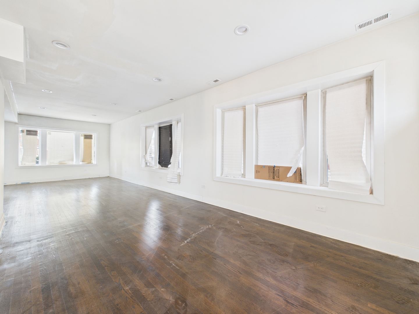 8024 South Loomis Boulevard Chicago IL 60620