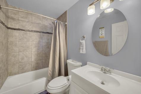 137 Birchwood Road Carpentersville IL 60110