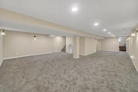 137 Birchwood Road Carpentersville IL 60110