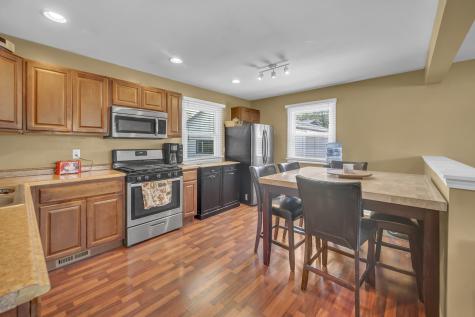137 Birchwood Road Carpentersville IL 60110