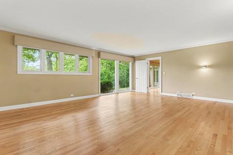 61 Timberlake Road Barrington IL 60010