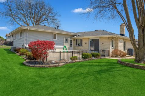 8226 Bob O Link Road Orland Park IL 60462